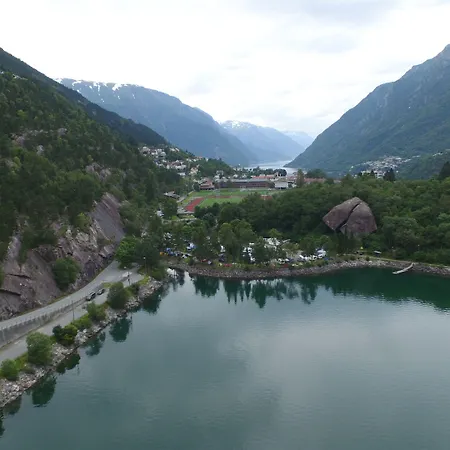 Parque de vacaciones Trolltunga 3*