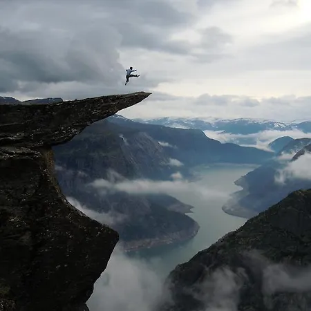 منتزه العطل Trolltunga أودا