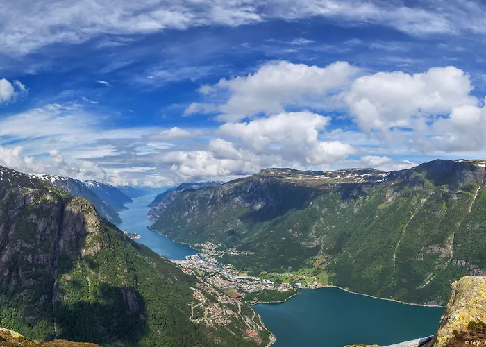 Trolltunga Holiday park Odda