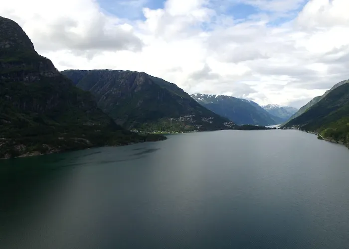 Trolltunga 3* Odda